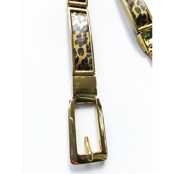 Womens Simulated Leather & Steel Animal Print Size M - Picture 2 of 5